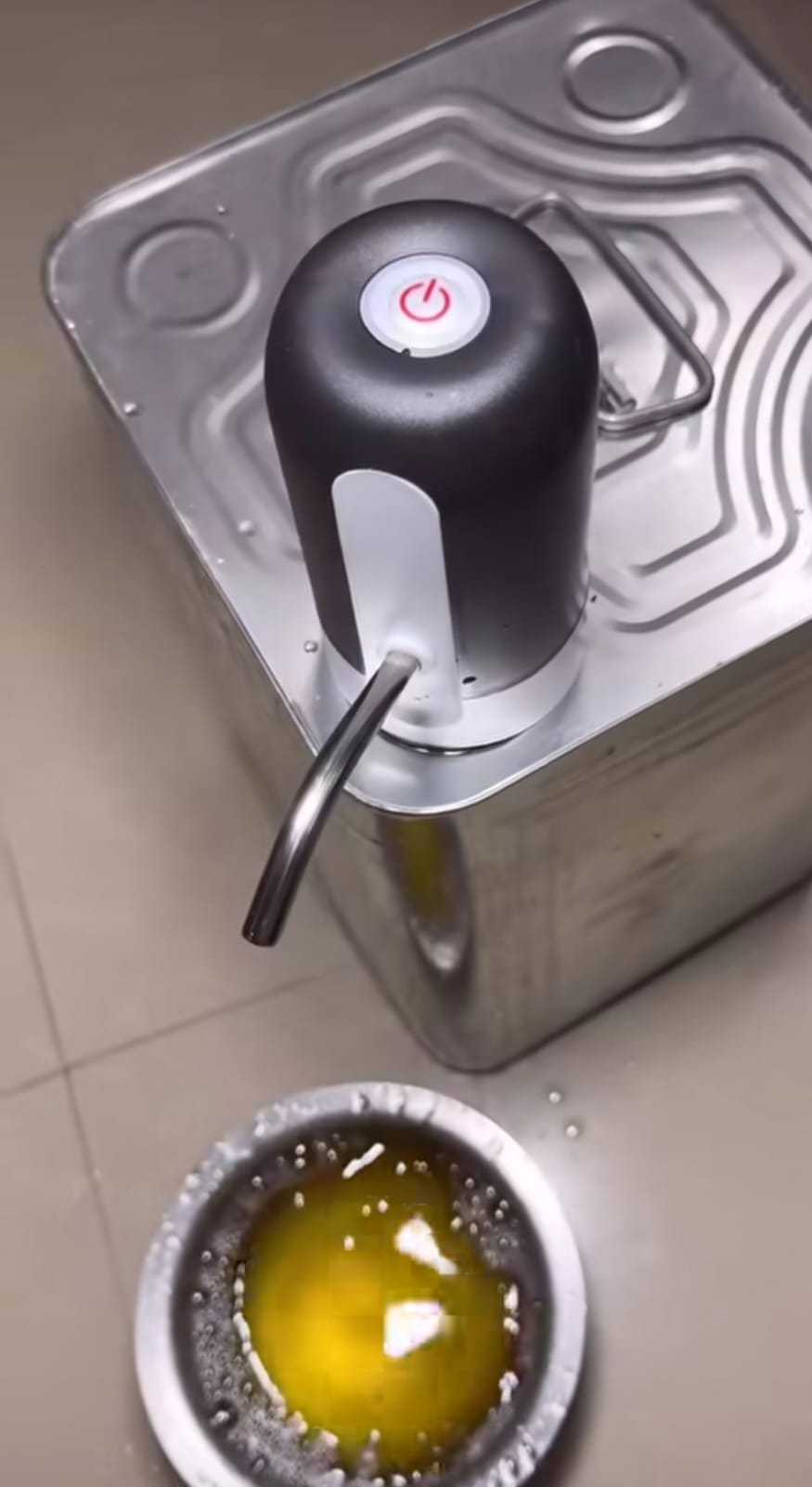 Automatic Oil Dispenser Pump For Daily Use