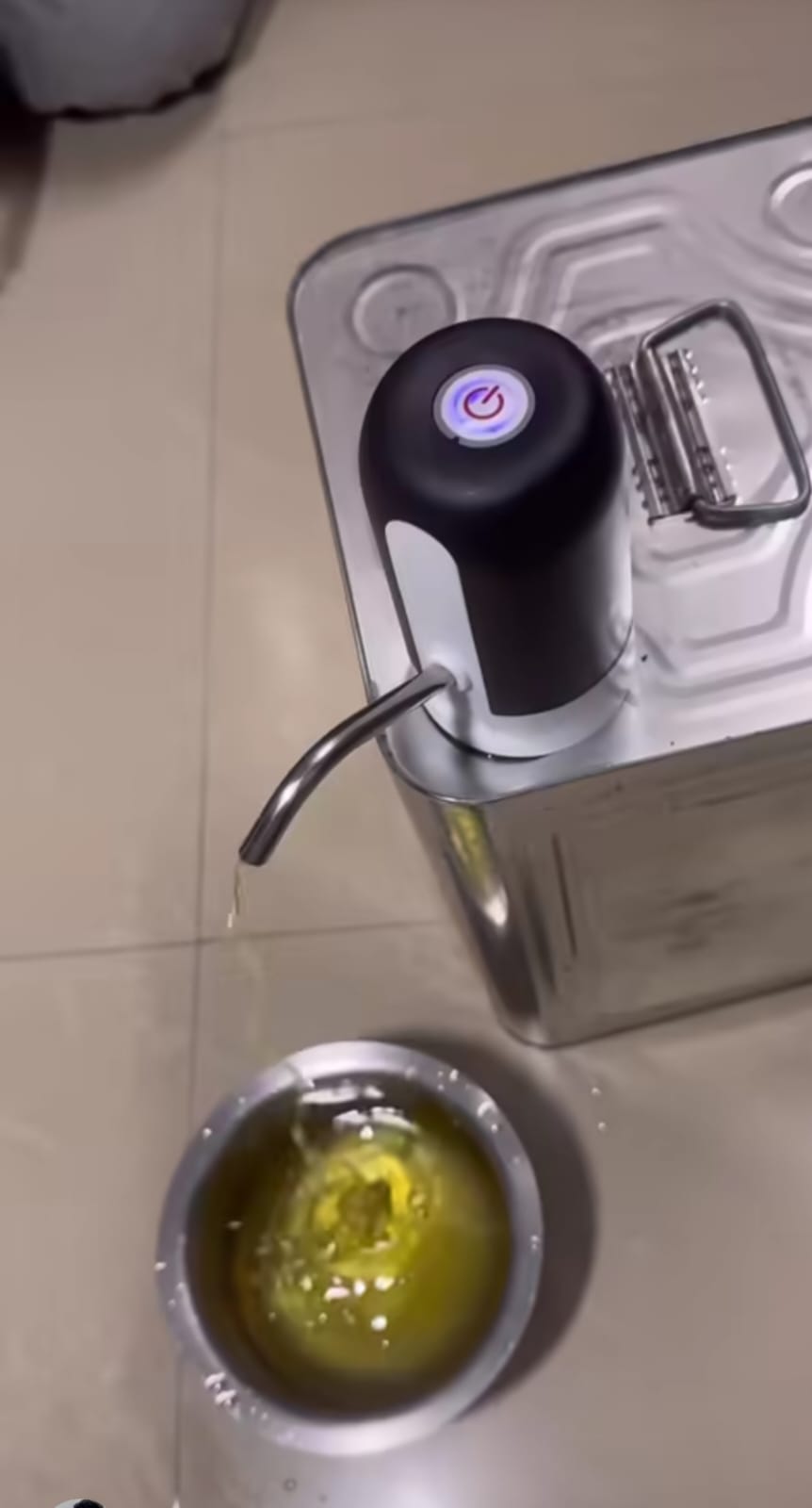 Automatic Oil Dispenser Pump For Daily Use